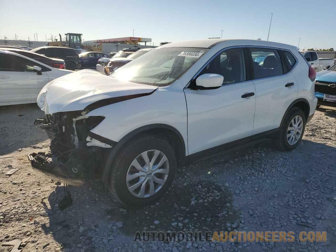 KNMAT2MV8HP619509 NISSAN ROGUE 2017