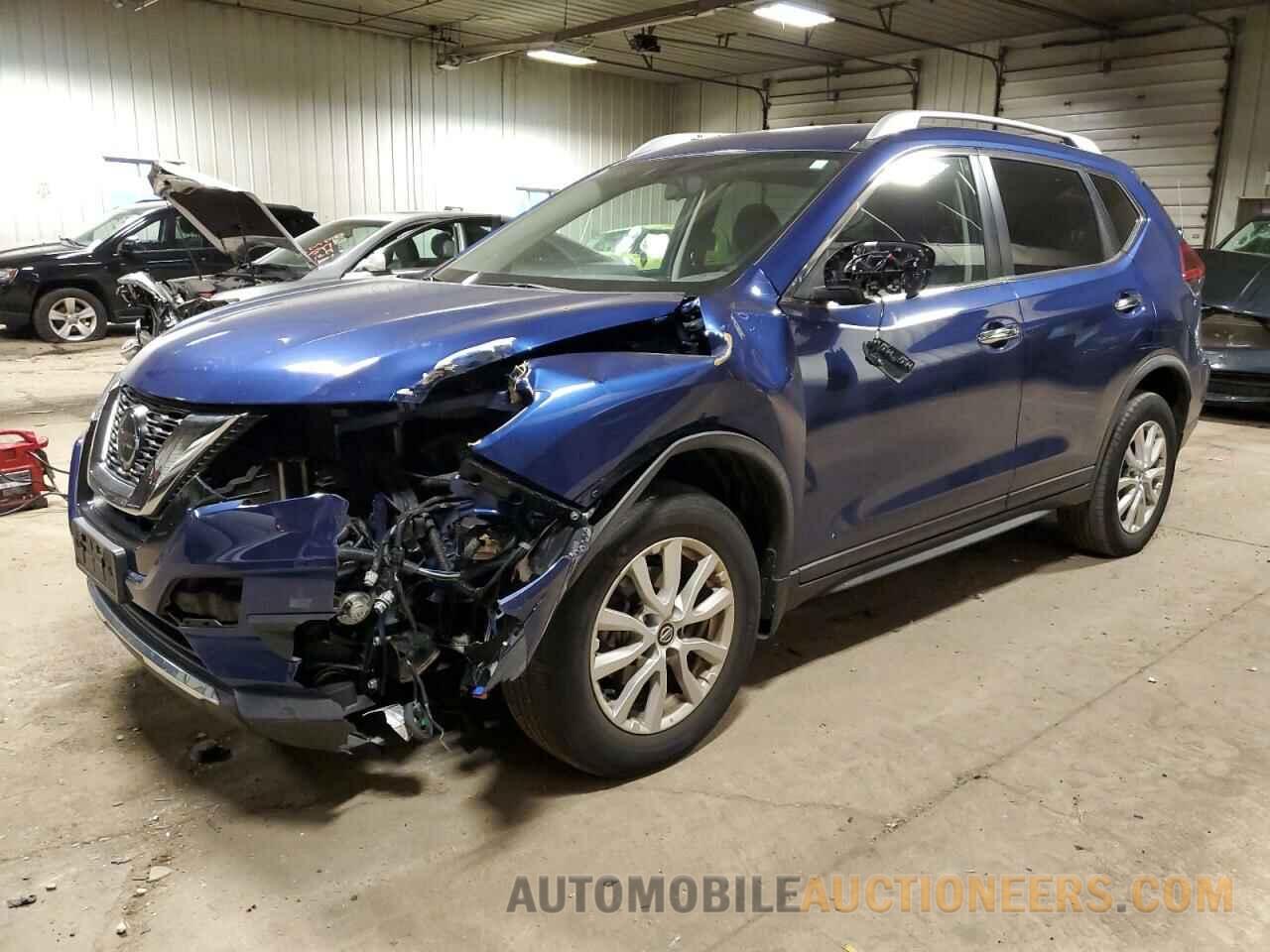 KNMAT2MV8JP559138 NISSAN ROGUE 2018