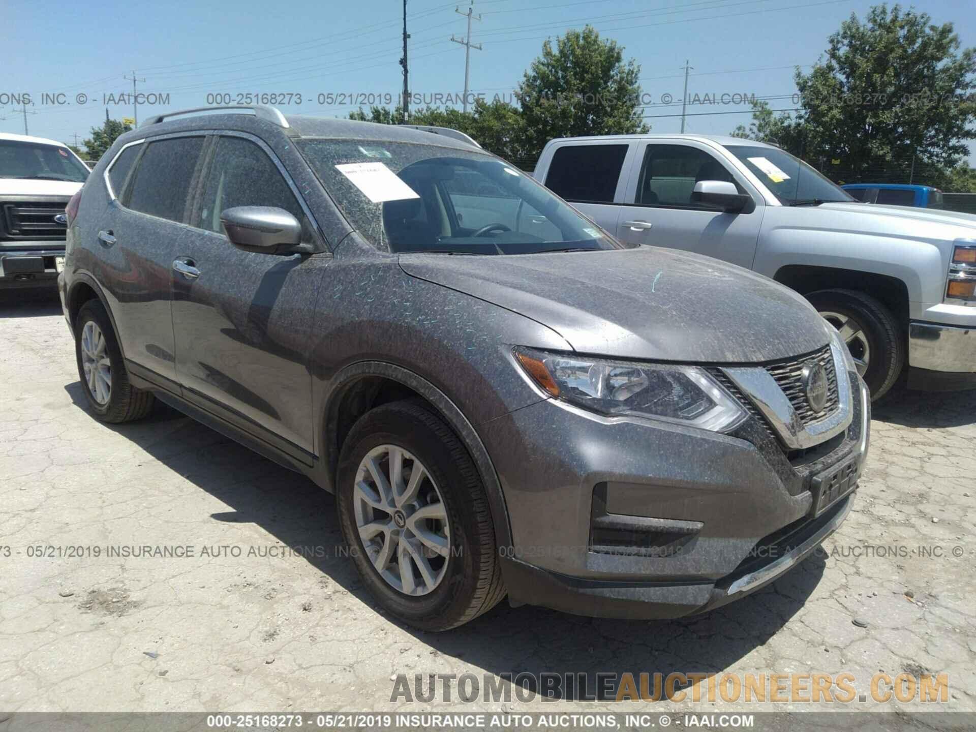 KNMAT2MV8JP561536 NISSAN ROGUE 2018