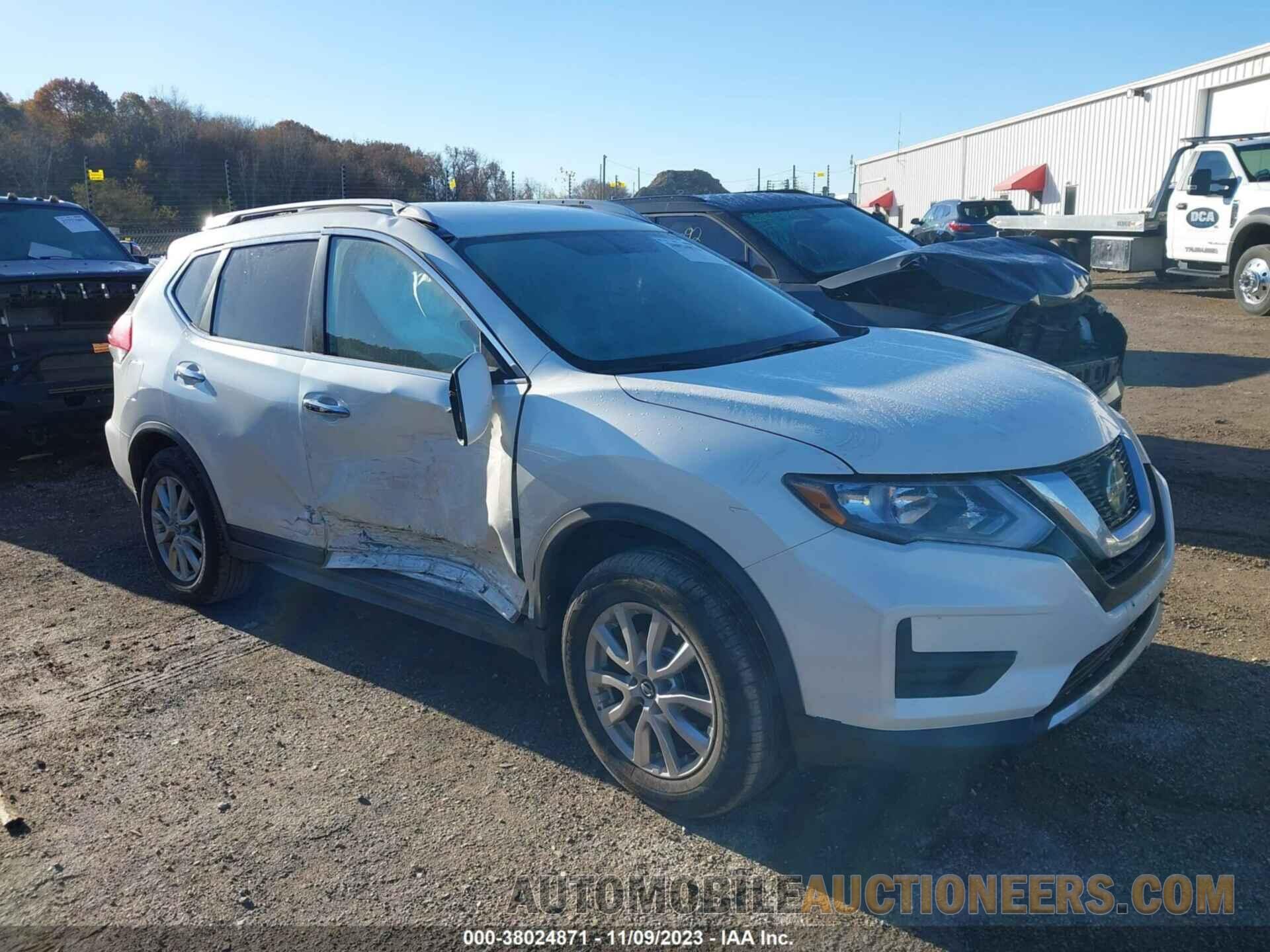 KNMAT2MV8JP565294 NISSAN ROGUE 2018