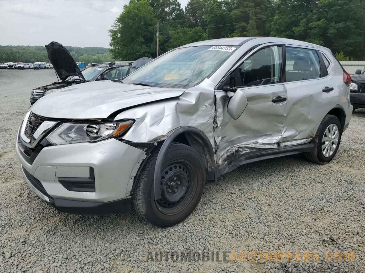 KNMAT2MV8JP589062 NISSAN ROGUE 2018