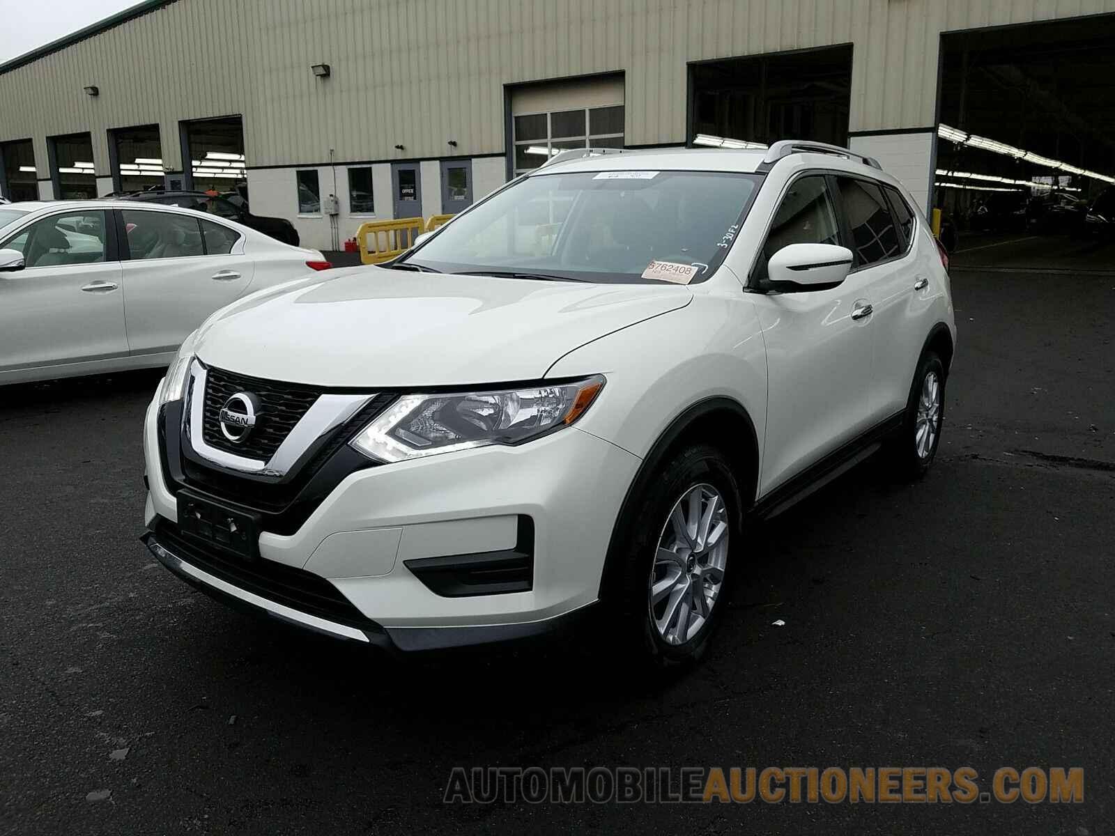 KNMAT2MV9HP557246 Nissan Rogue 2017