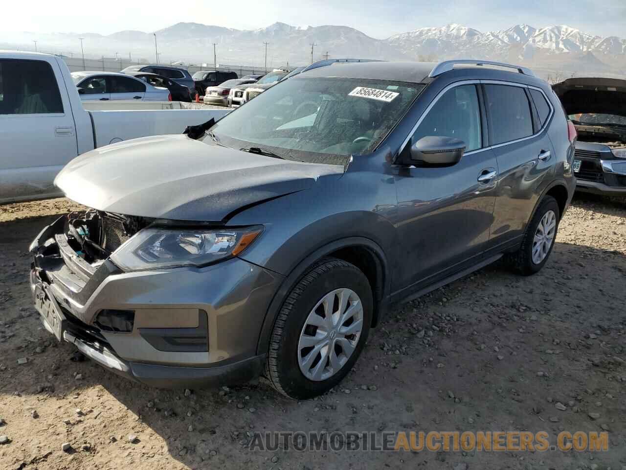 KNMAT2MV9HP571700 NISSAN ROGUE 2017