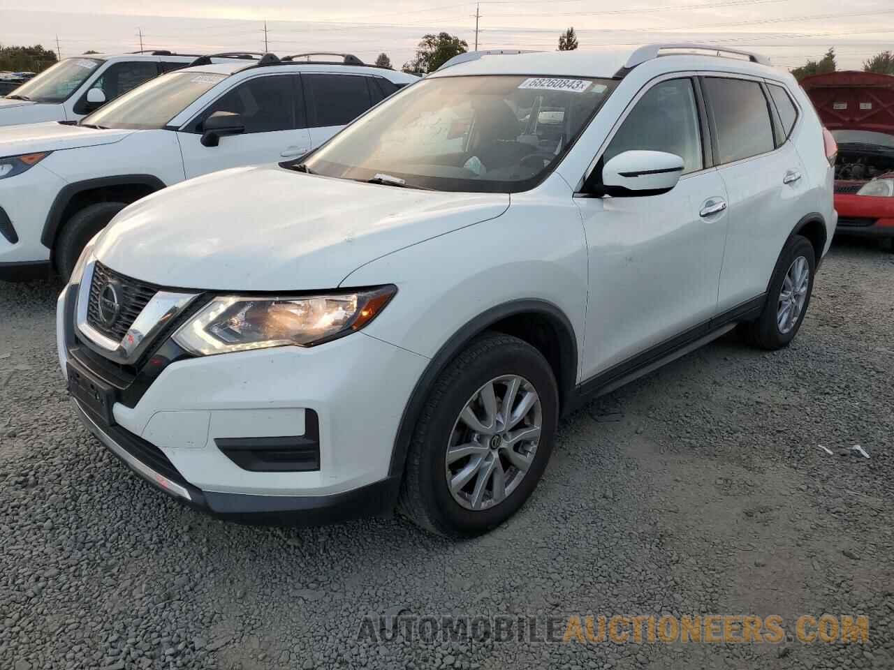 KNMAT2MV9JP558824 NISSAN ROGUE 2018