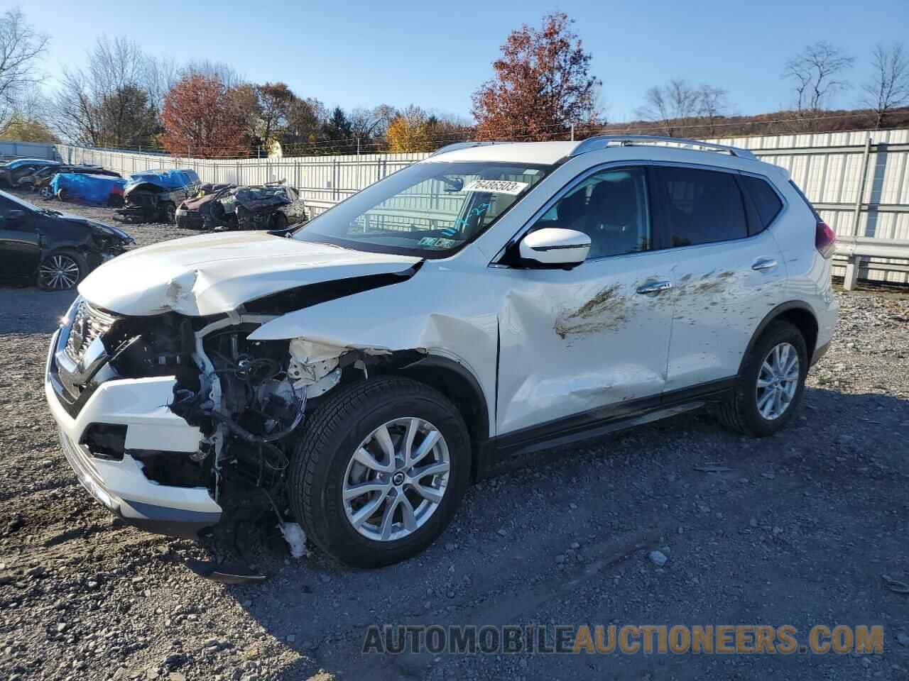 KNMAT2MV9JP574795 NISSAN ROGUE 2018