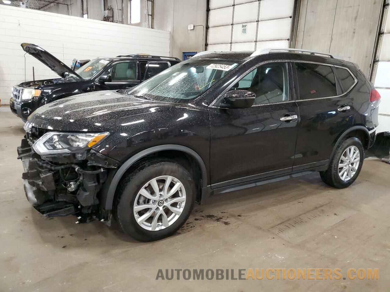 KNMAT2MV9JP577468 NISSAN ROGUE 2018