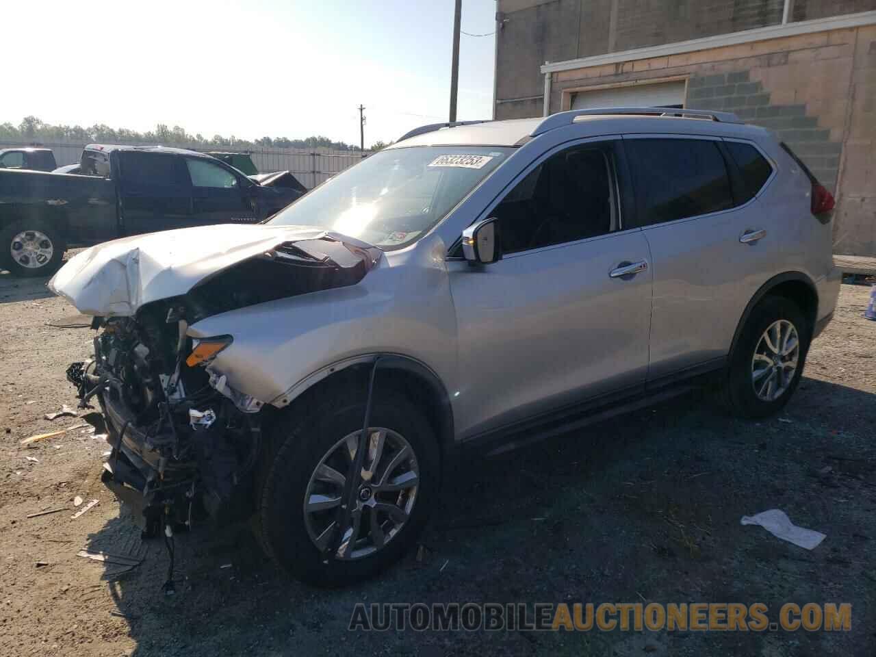 KNMAT2MV9JP579950 NISSAN ROGUE 2018