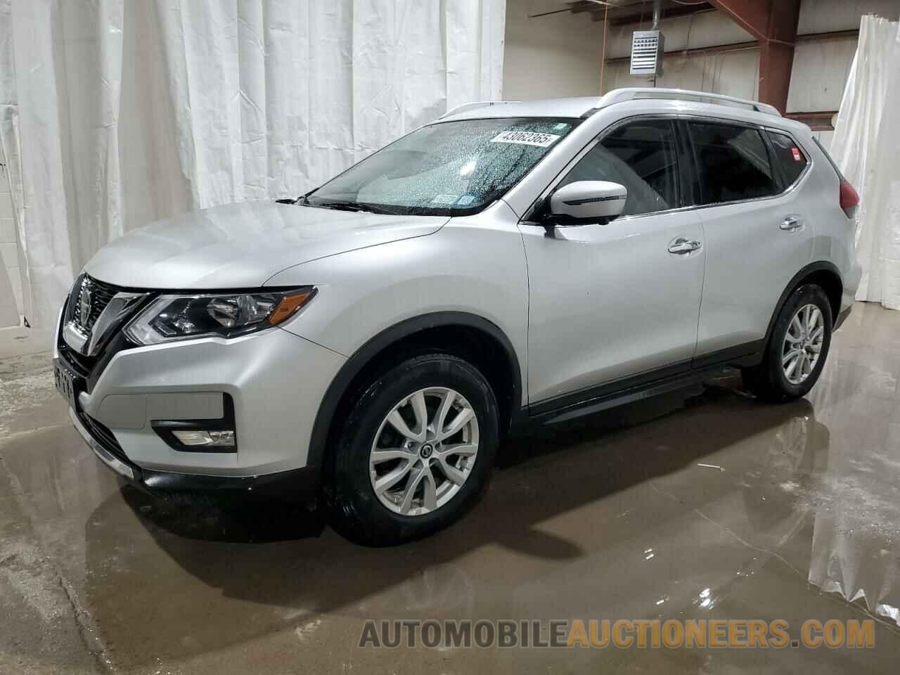 KNMAT2MVXJP520695 NISSAN ROGUE 2018