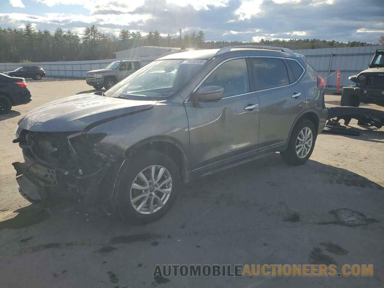 KNMAT2MVXJP589211 NISSAN ROGUE 2018