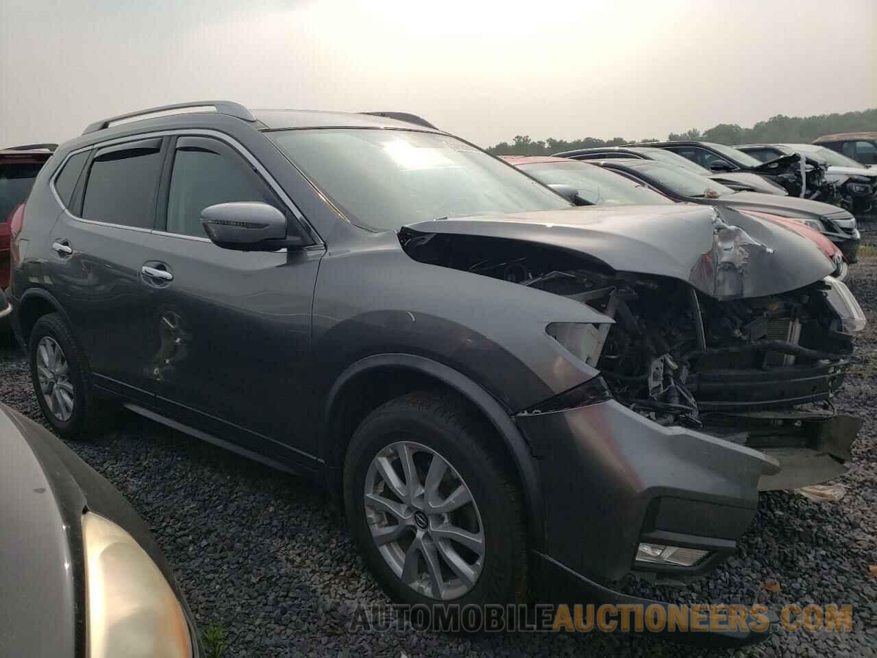 KNMAT2MVXJP613068 NISSAN ROGUE 2018