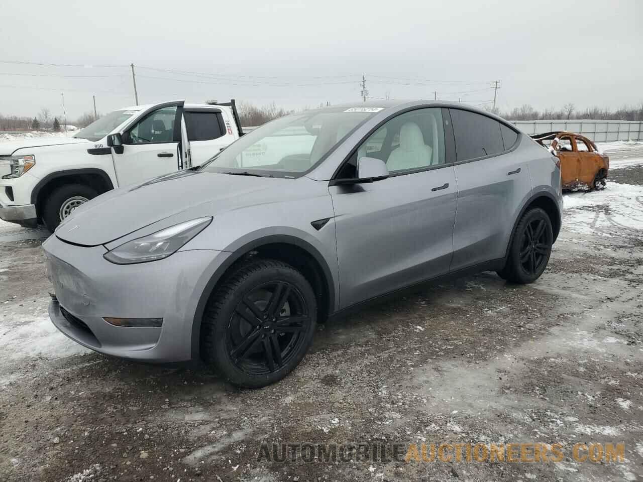 LRWYGDFD8RC662417 TESLA MODEL Y 2024