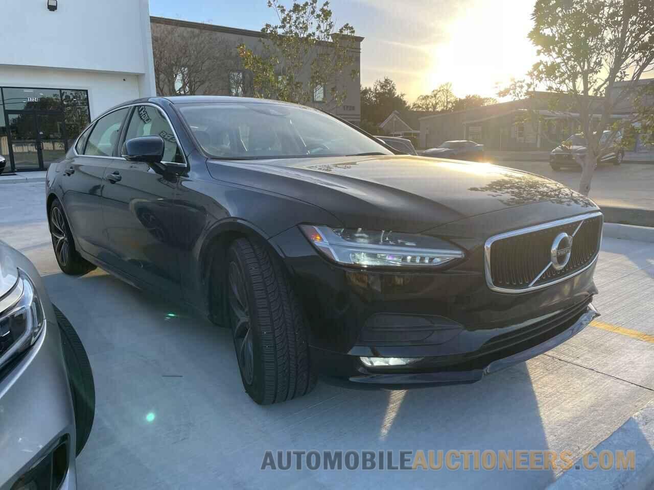 LVY102MK0KP078907 VOLVO S90 2019