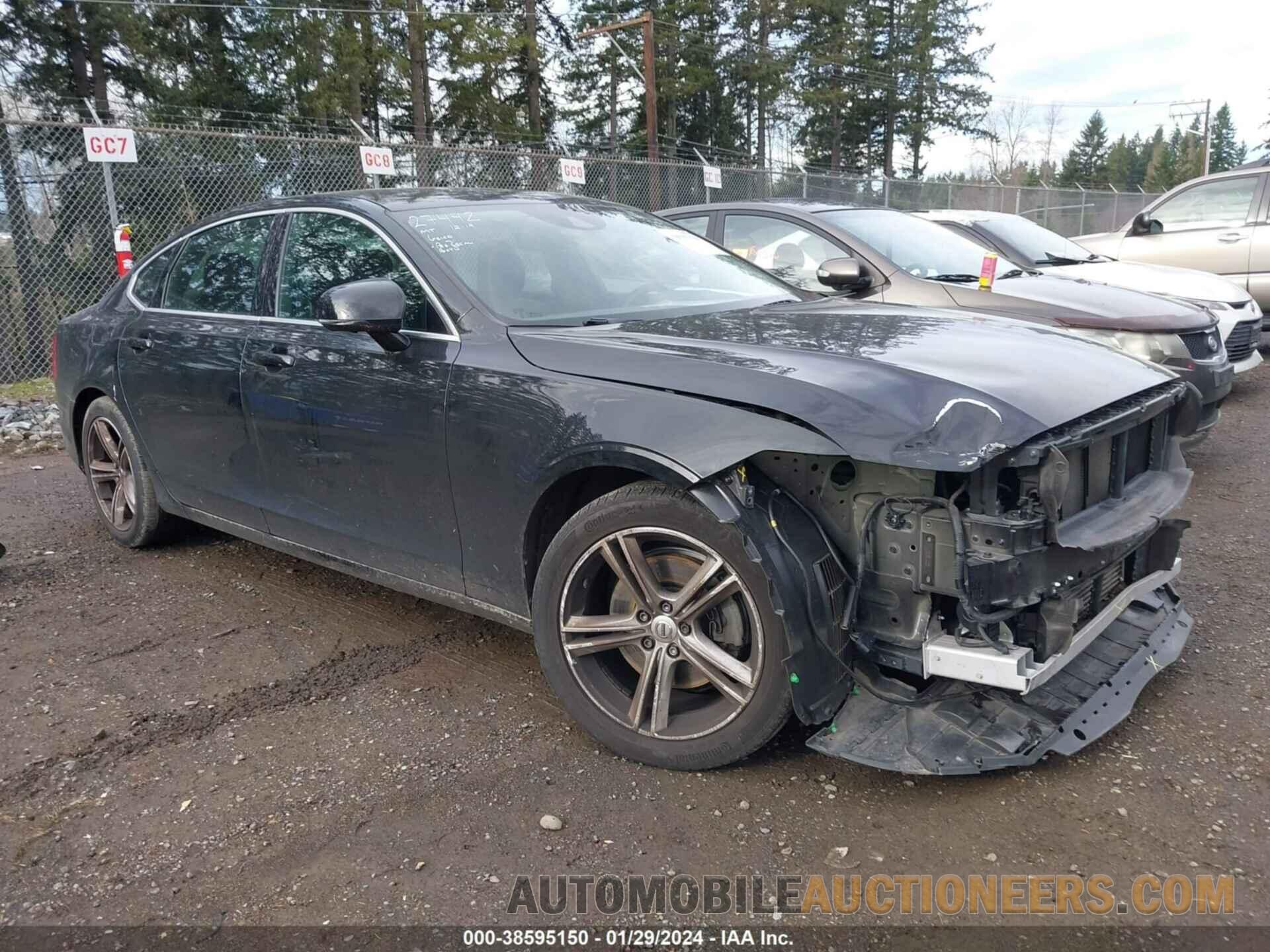 LVY982AK2JP015113 VOLVO S90 2018