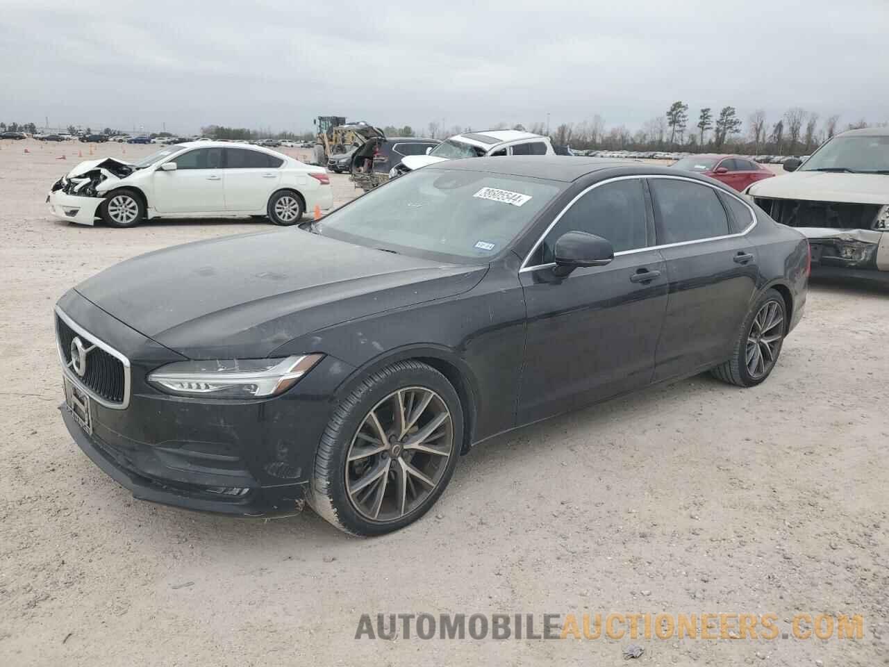 LVY982AK2JP025298 VOLVO S90 2018