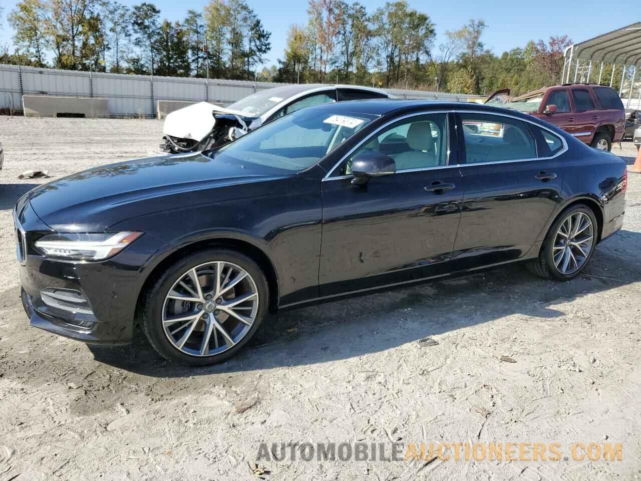 LVY982AK3JP022992 VOLVO S90 2018