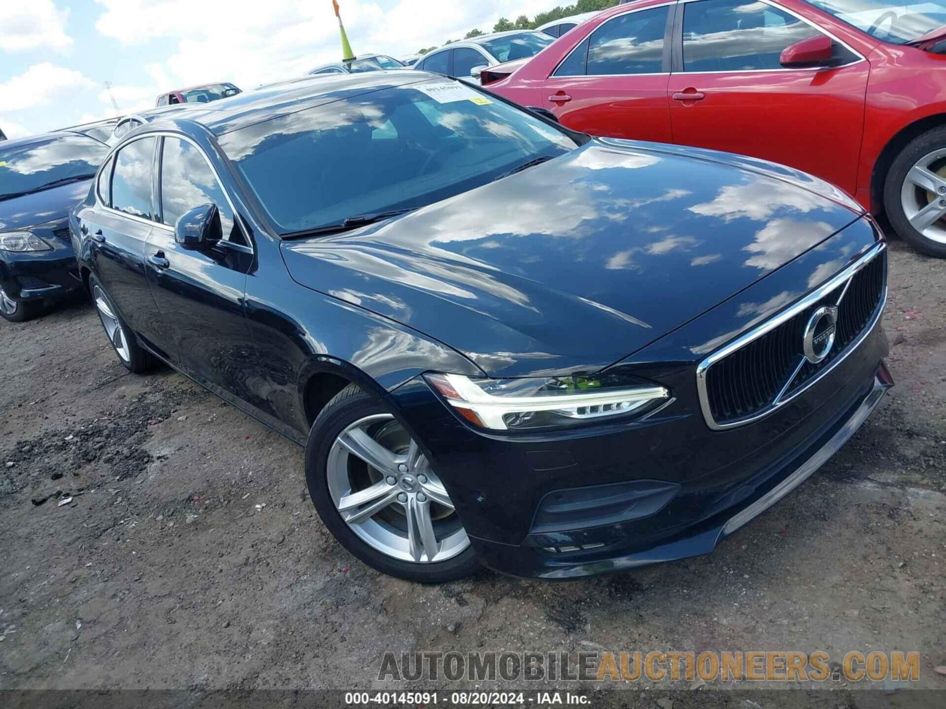 LVY982AK6JP029158 VOLVO S90 2018