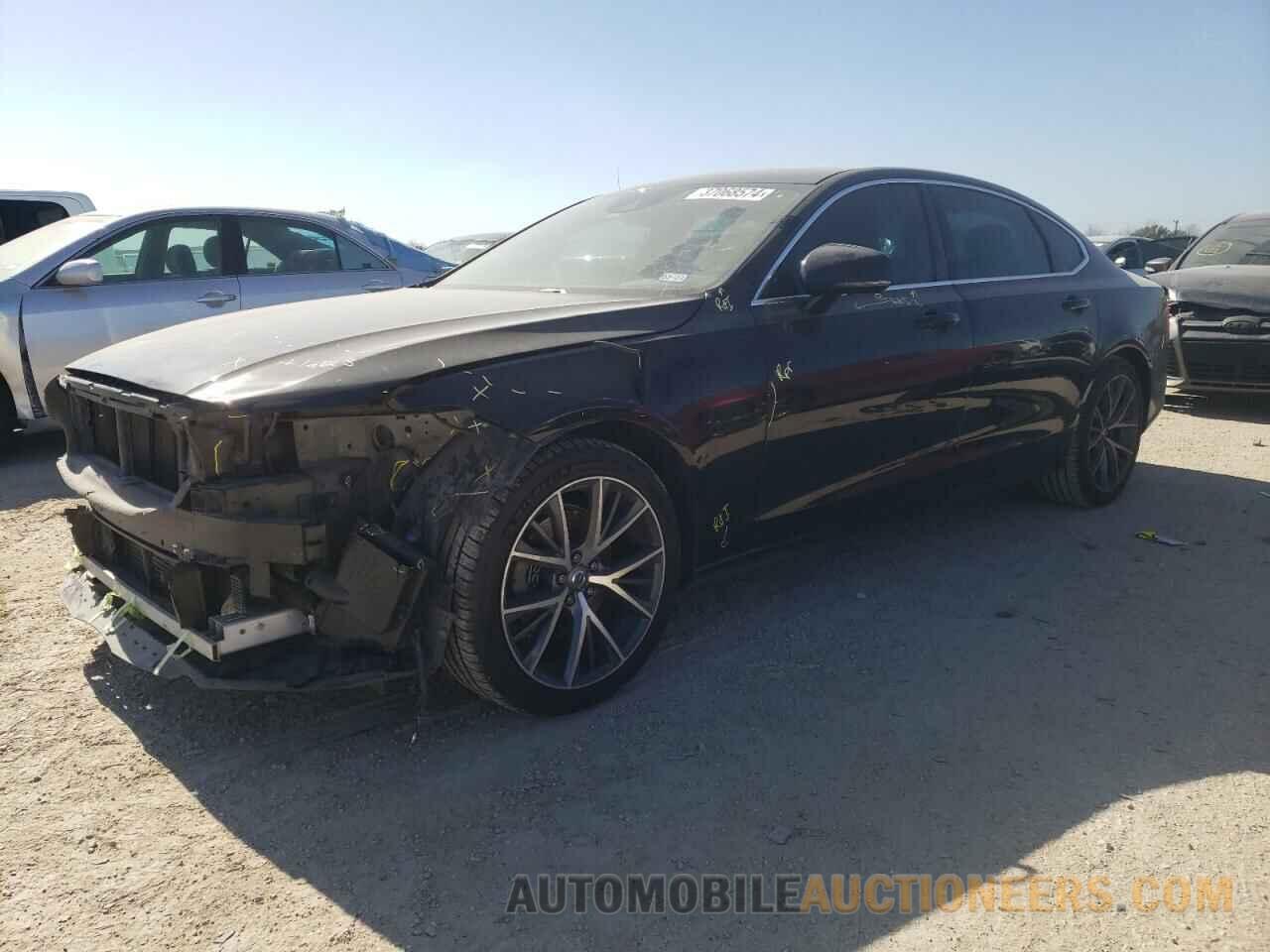 LVY982AK7JP022607 VOLVO S90 2018