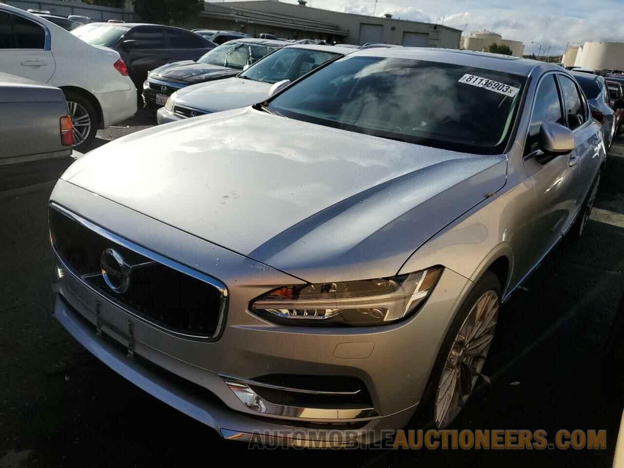 LVY982AK8JP016234 VOLVO S90 2018