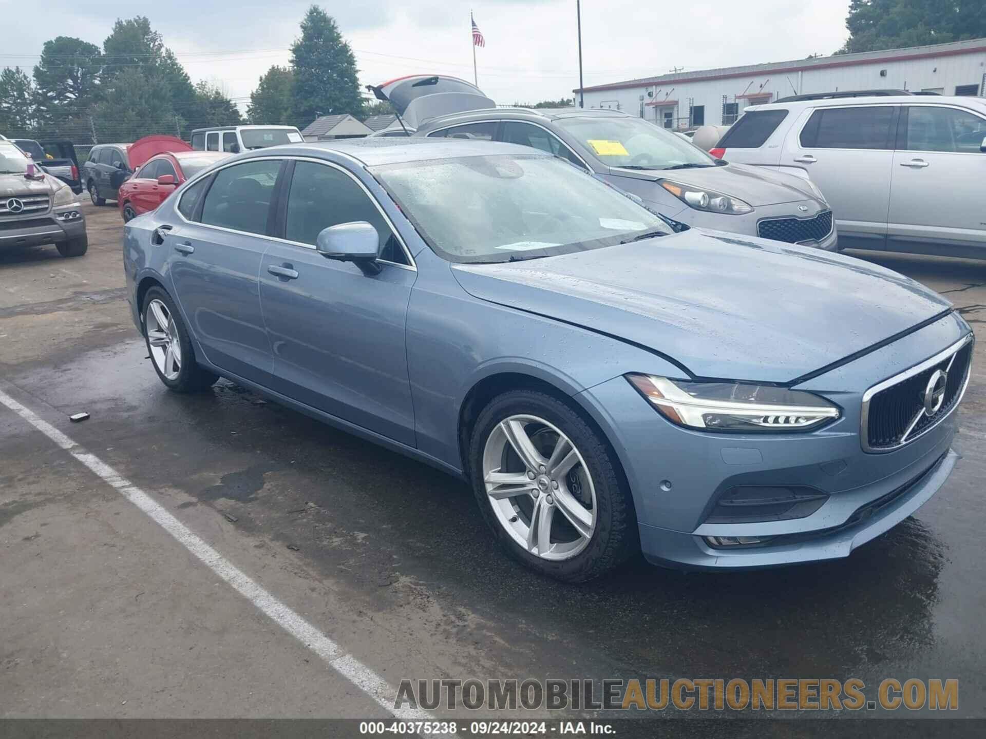 LVY982MK3JP021126 VOLVO S90 2018