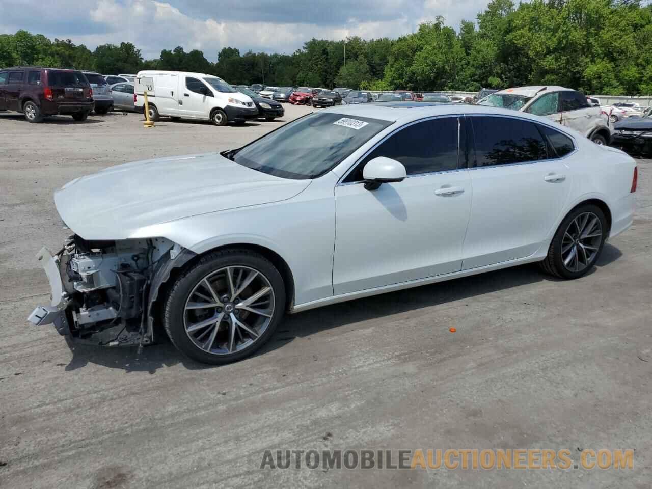 LVY982MK3JP032627 VOLVO S90 2018