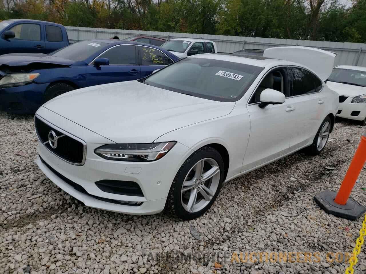 LVY982MK4JP015724 VOLVO S90 2018