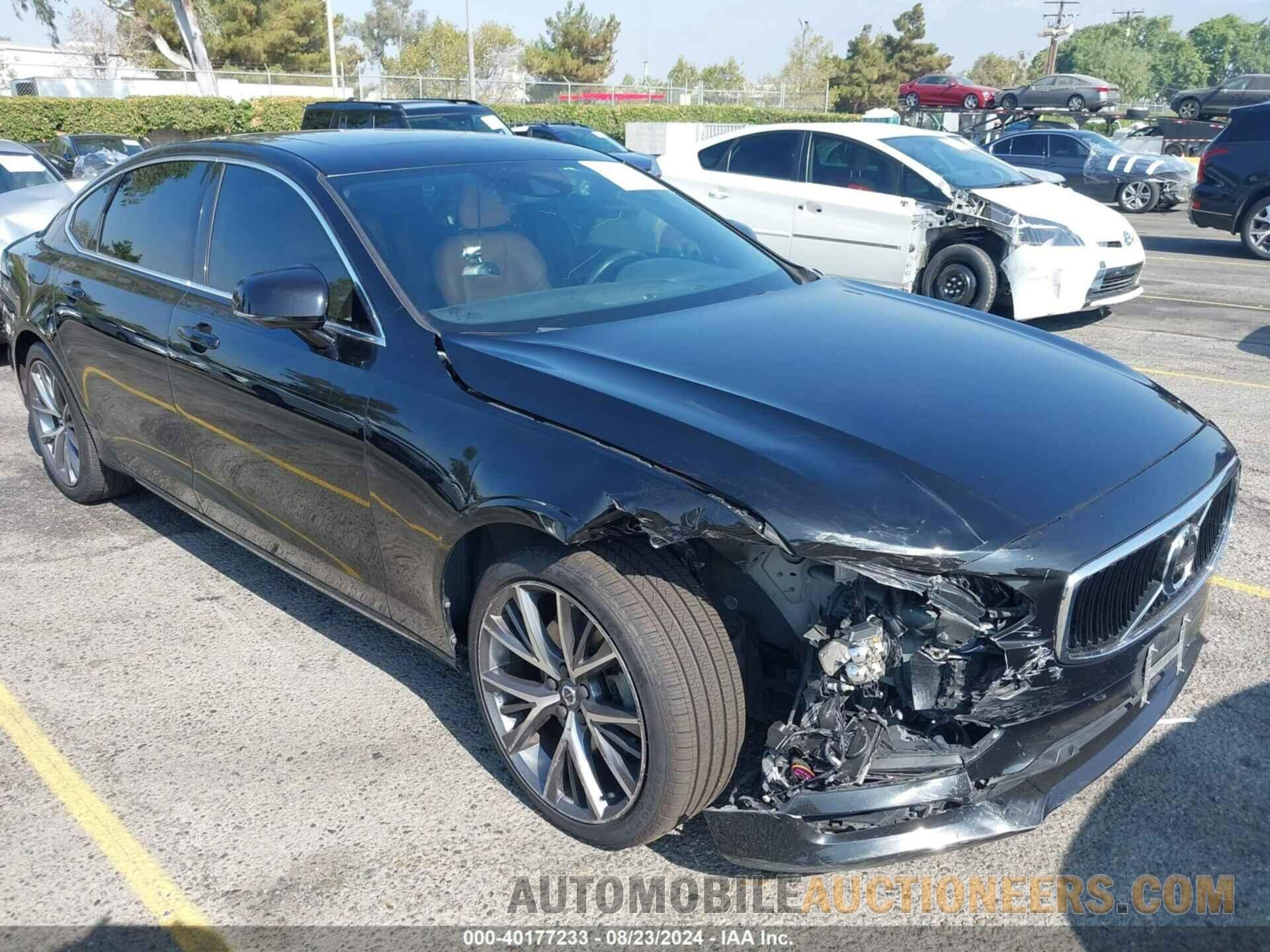 LVY982MK5JP030085 VOLVO S90 2018