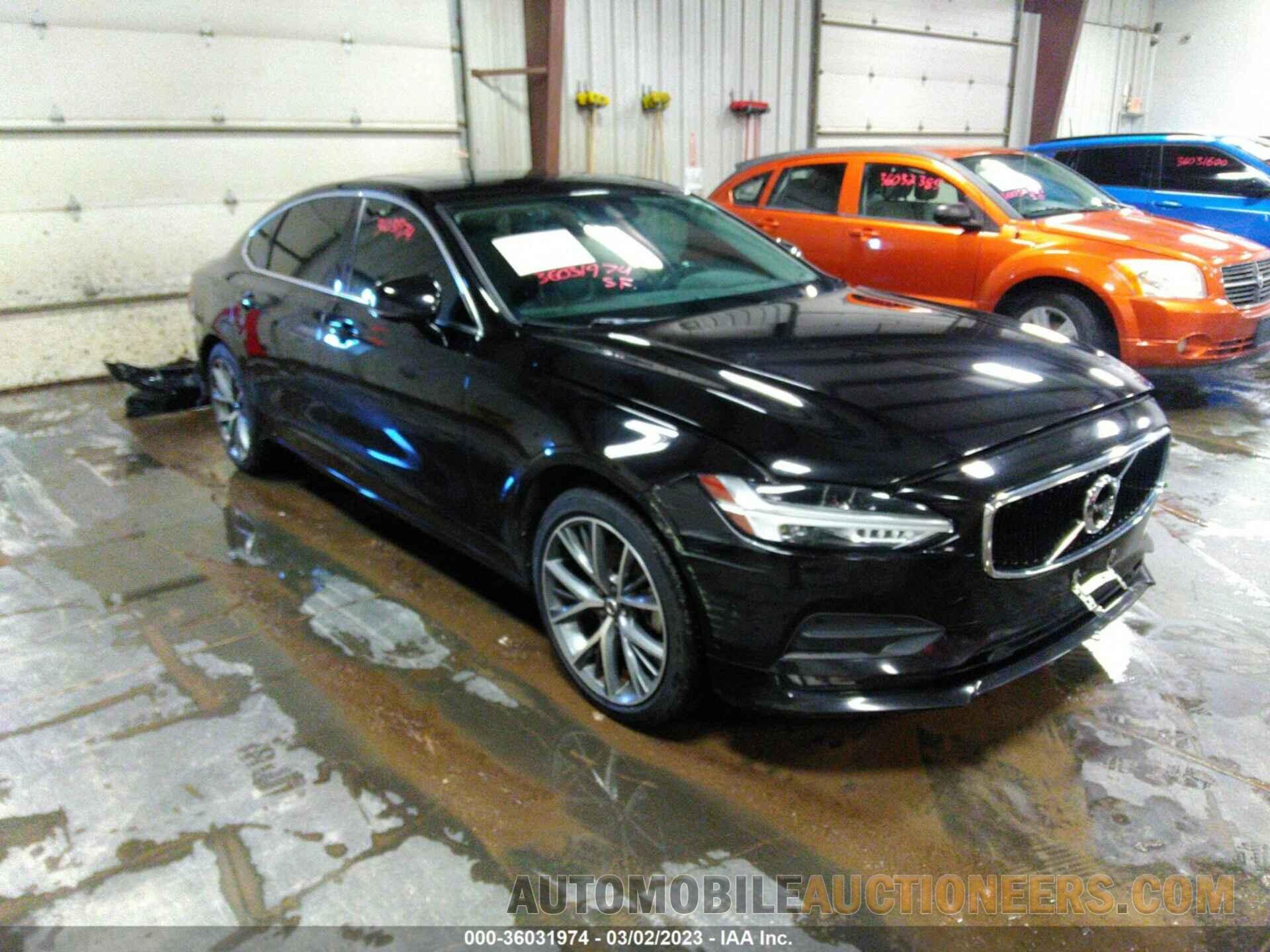 LVY982MKXJP005375 VOLVO S90 2018