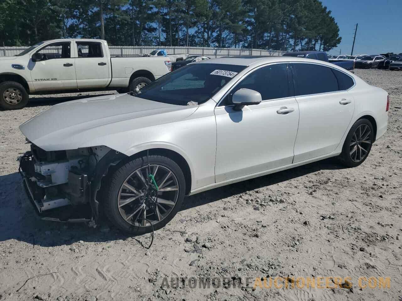 LVY982MKXJP006798 VOLVO S90 2018