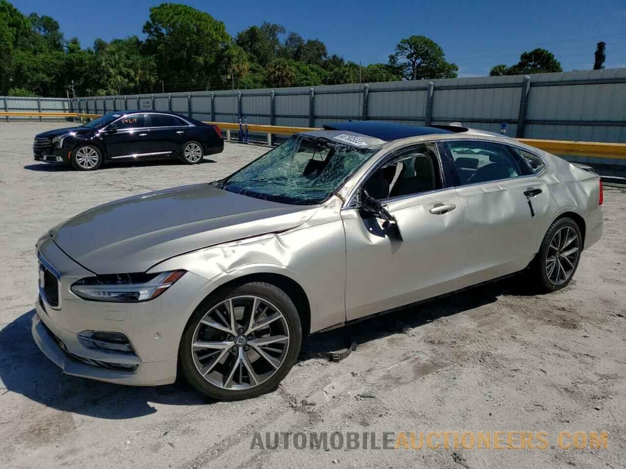 LVY992MK5JP031802 VOLVO S90 2018