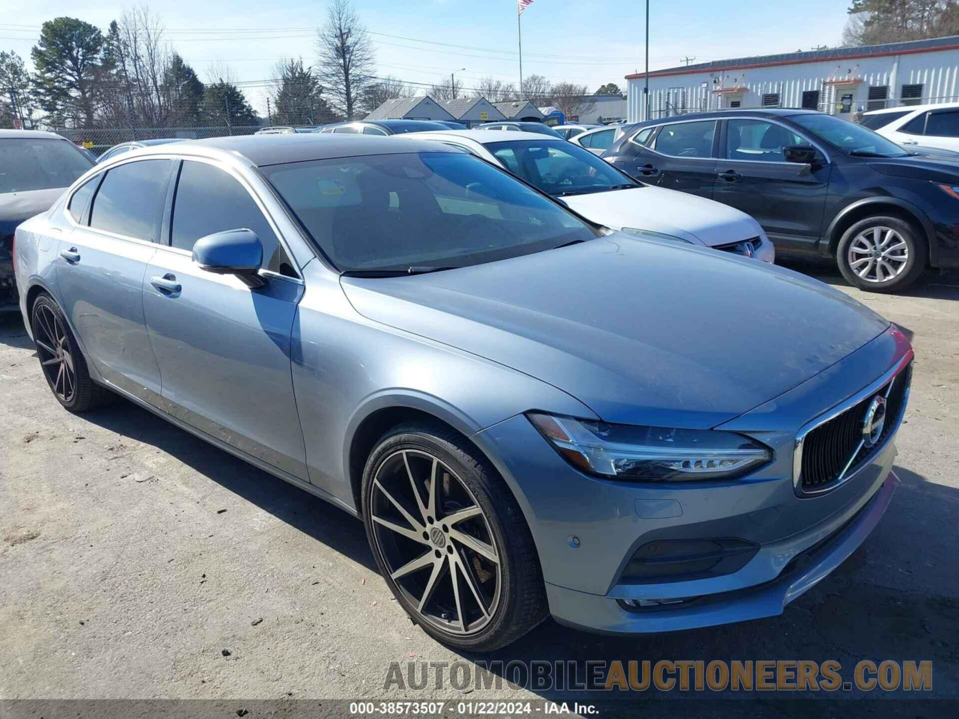 LVY992MK5JP032741 VOLVO S90 2018