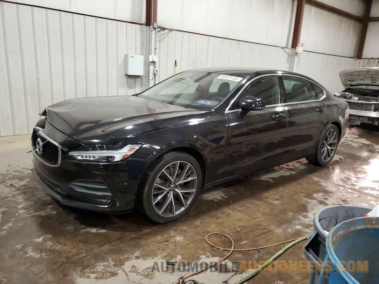 LVY992MK9JP004568 VOLVO S90 2018