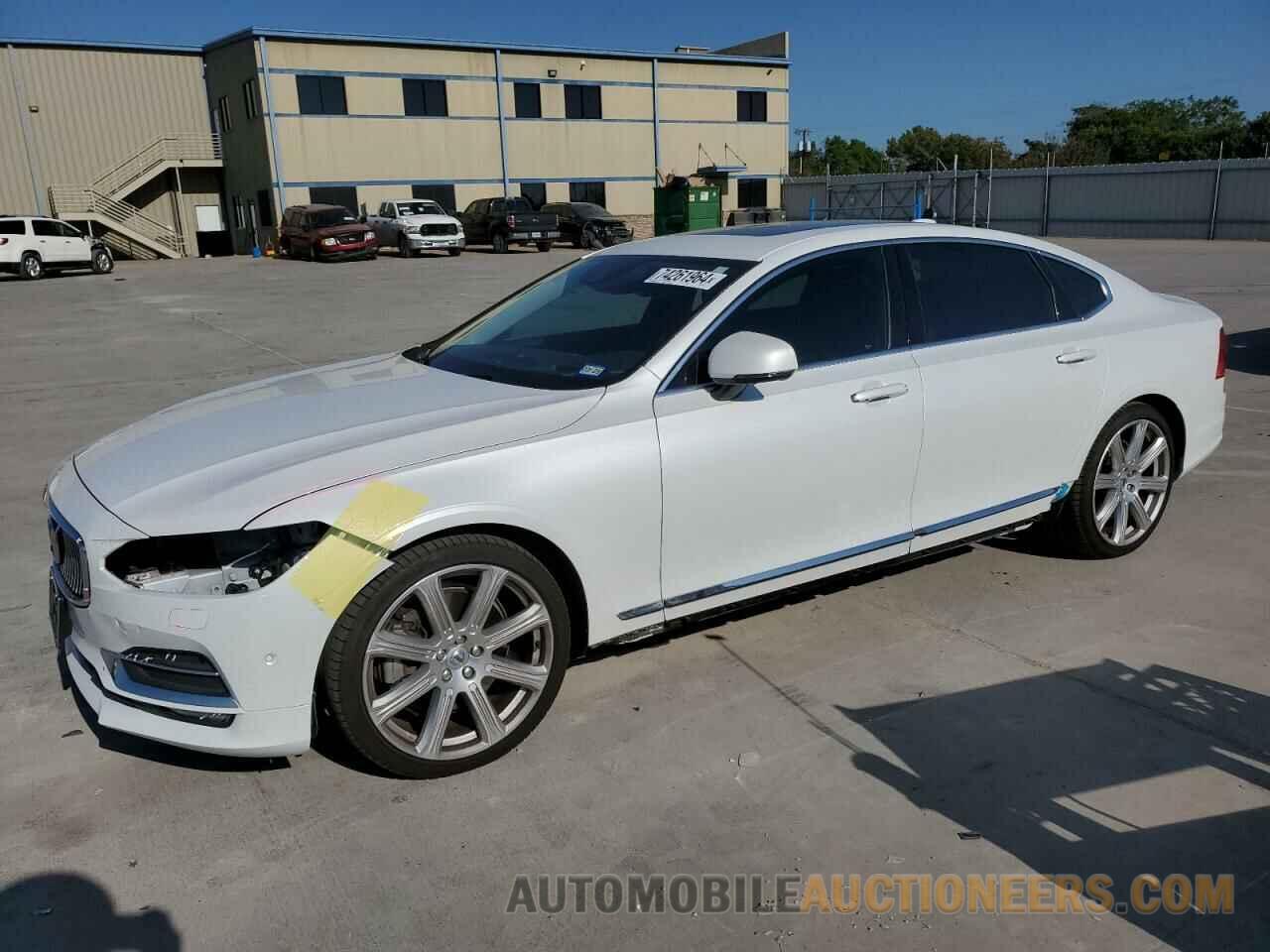 LVY992ML4JP007838 VOLVO S90 2018