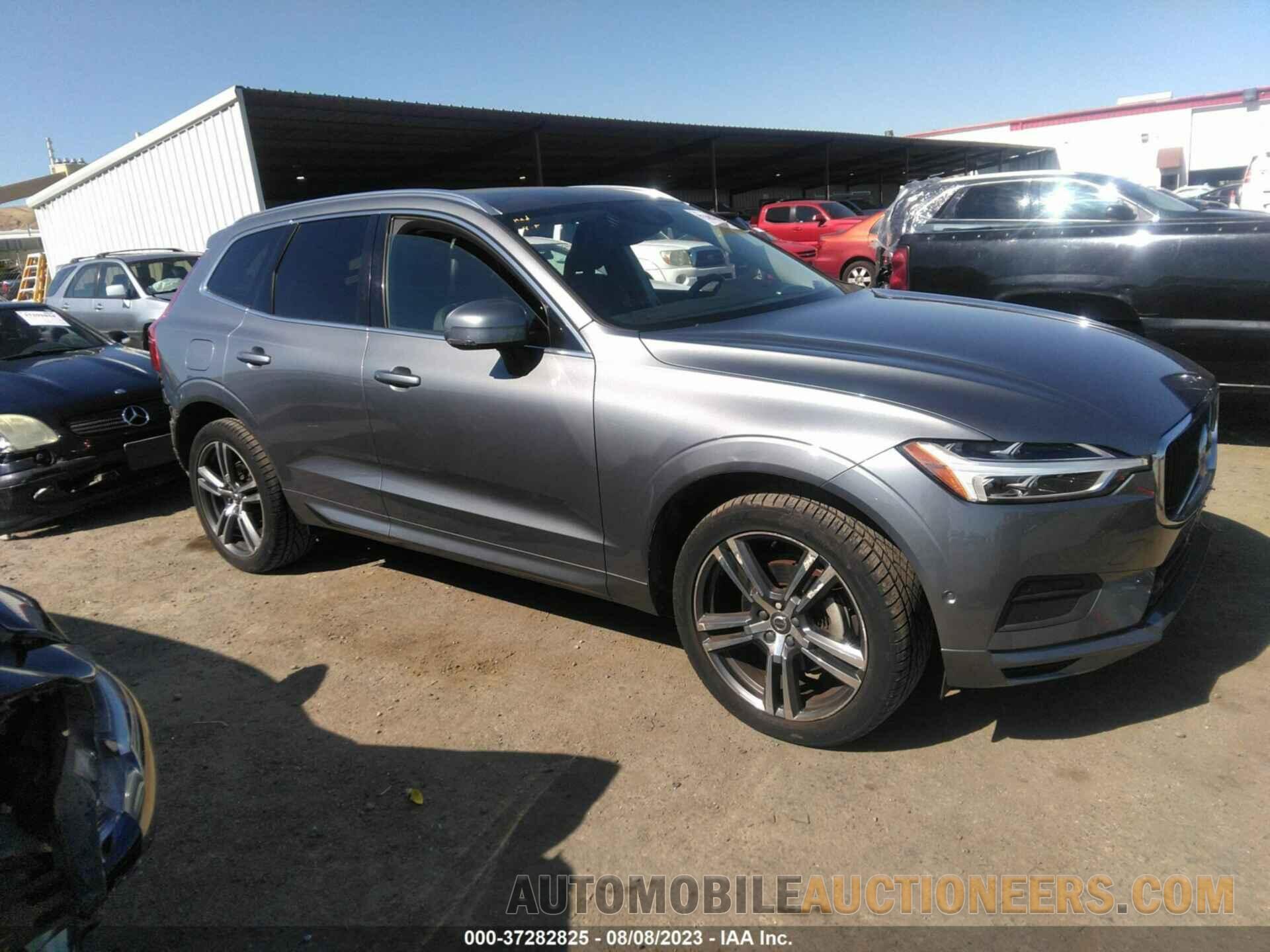 LYV102RKXJB088032 VOLVO XC60 2018