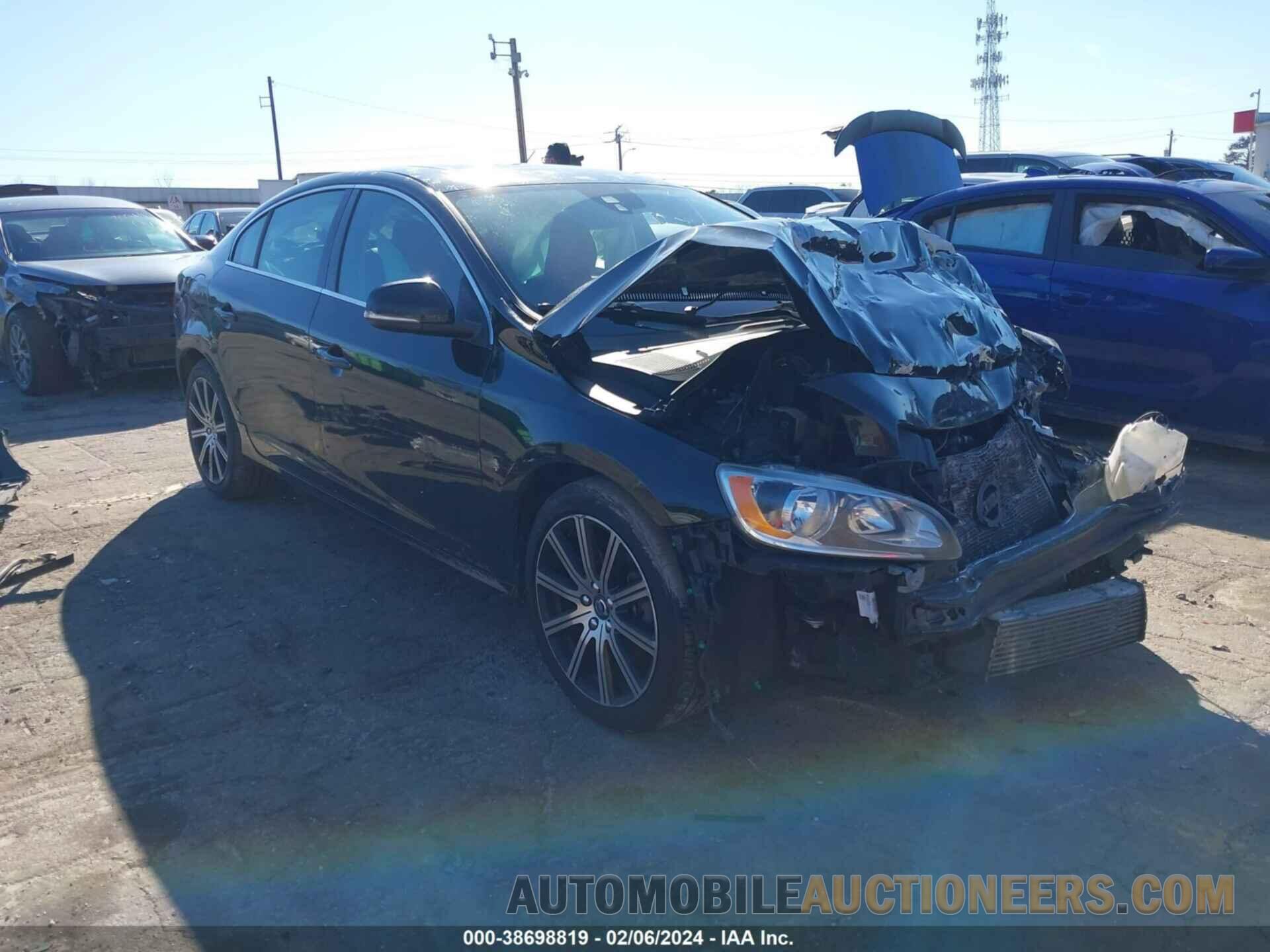 LYV402FK8GB098228 VOLVO S60 INSCRIPTION 2016