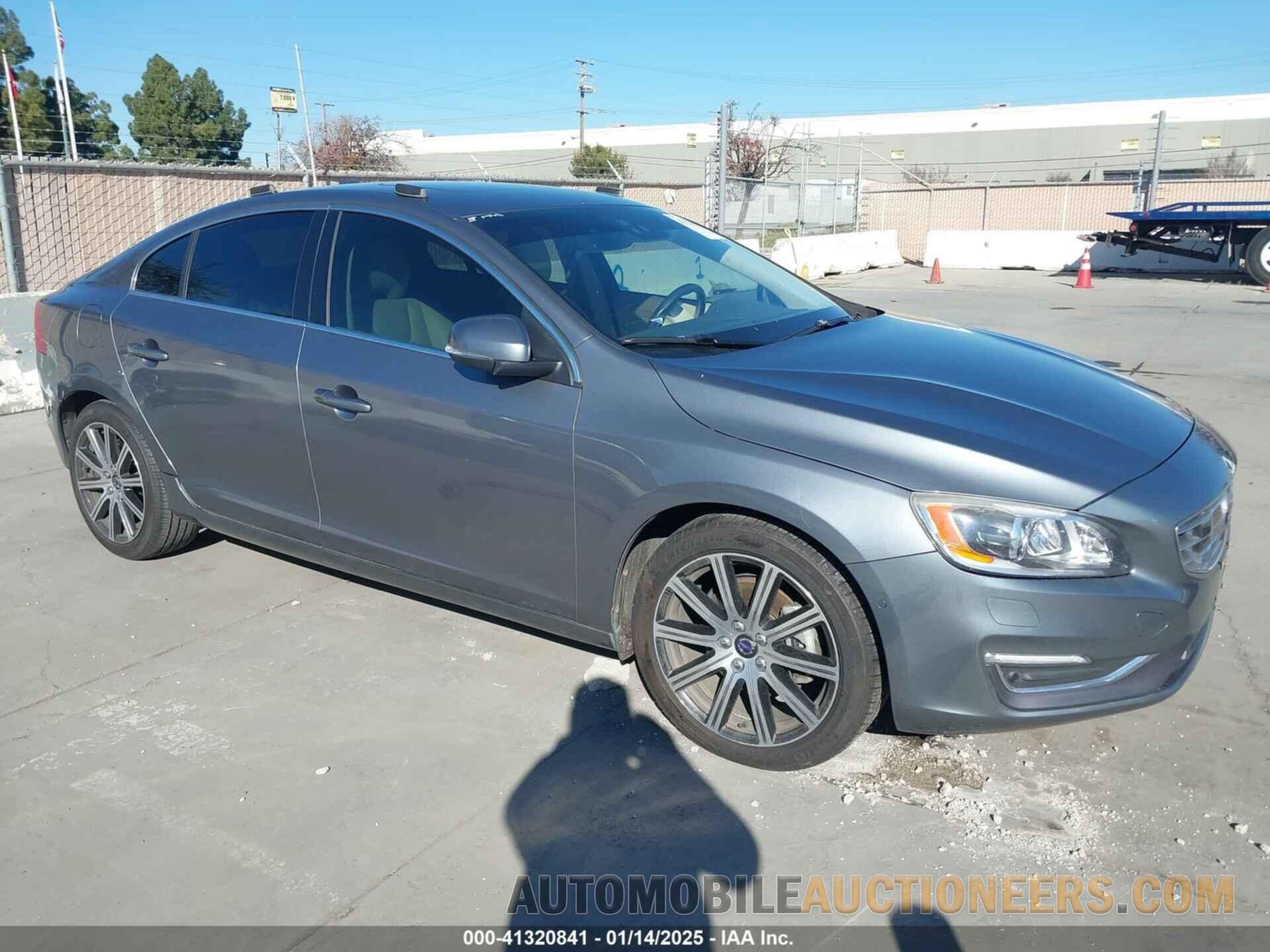 LYV402FM1GB096158 VOLVO S60 INSCRIPTION 2016