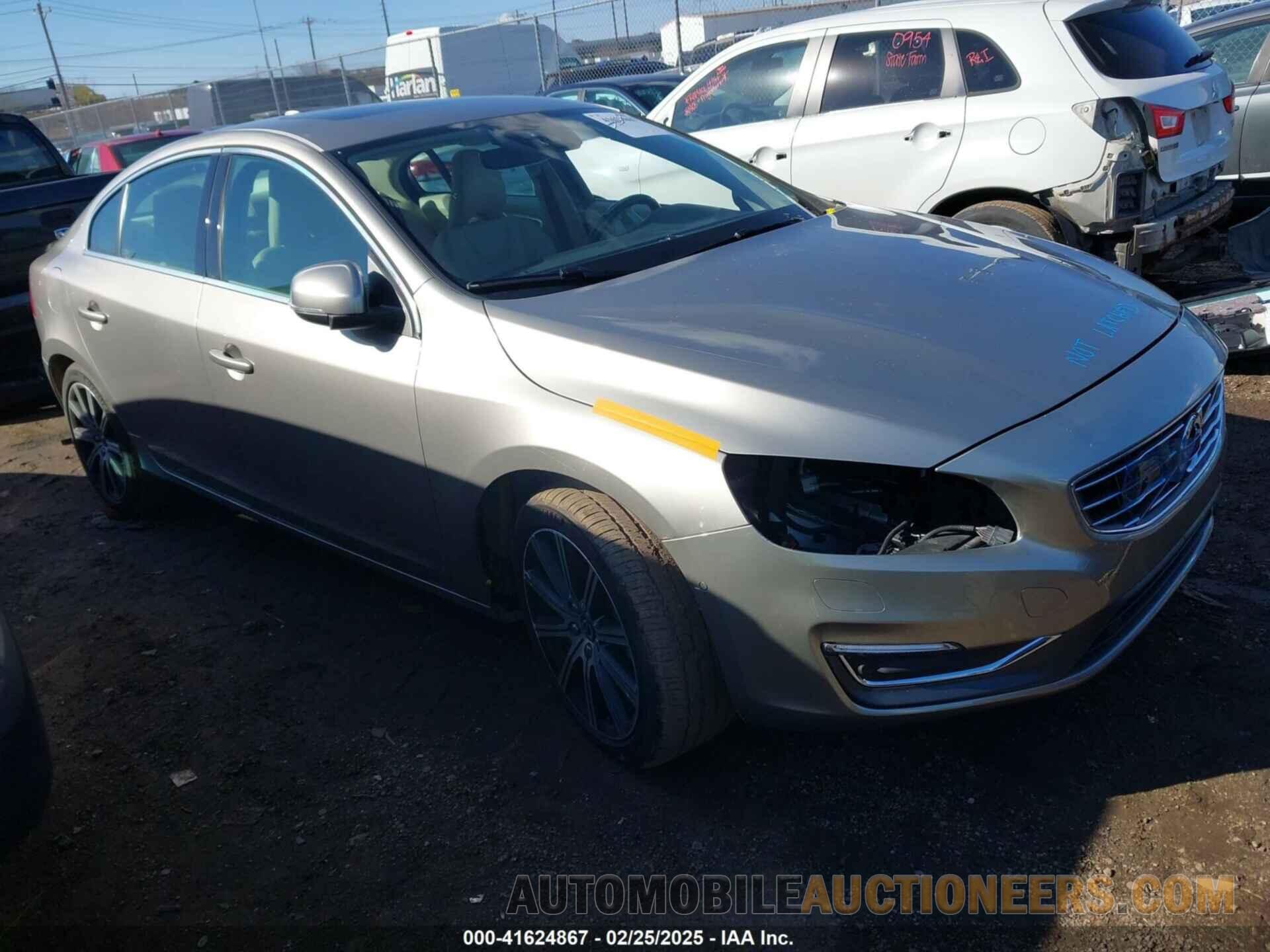 LYV402FM7GB092230 VOLVO S60 INSCRIPTION 2016