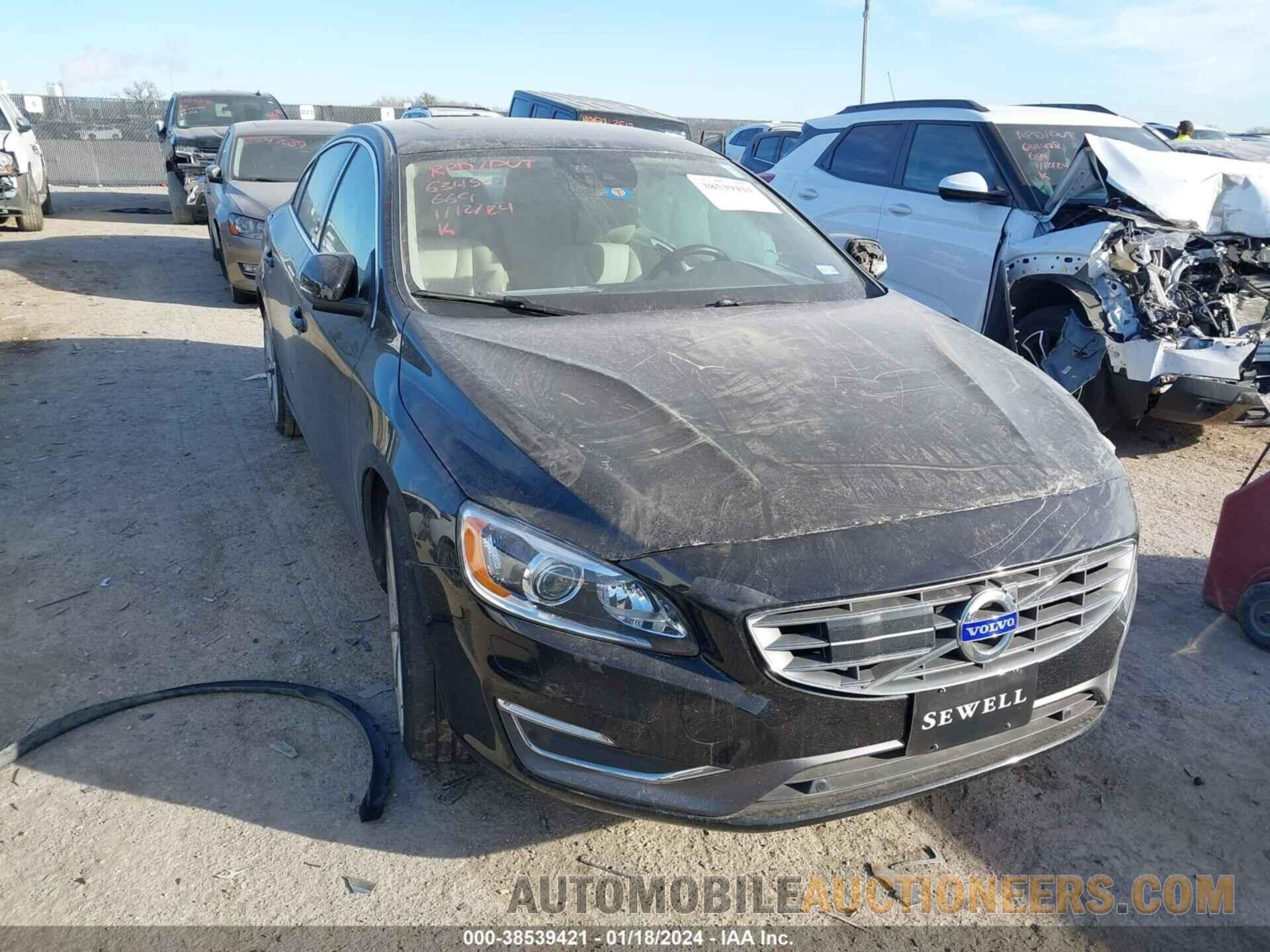 LYV402FM8GB090566 VOLVO S60 INSCRIPTION 2016