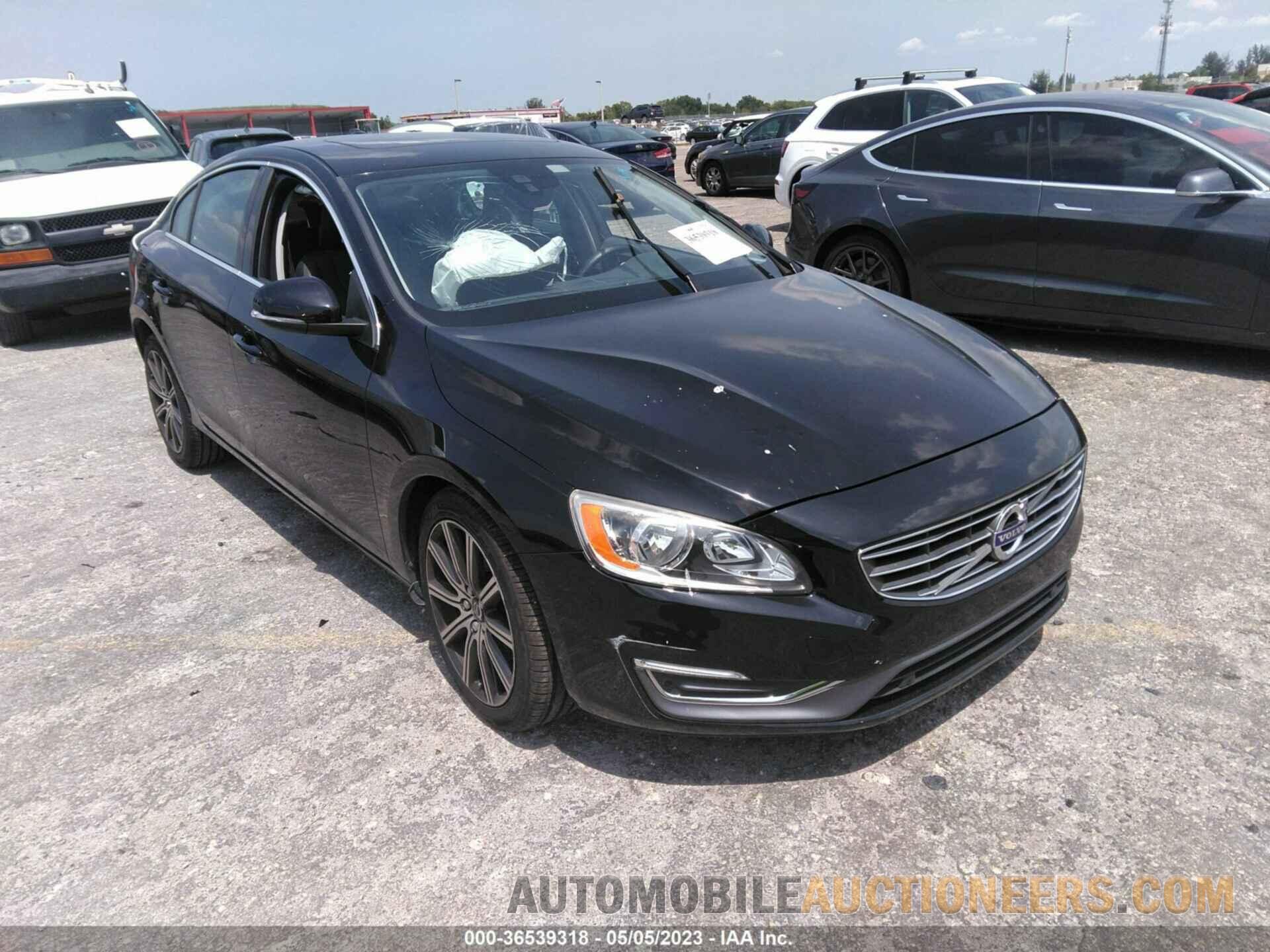 LYV402HK2JB156483 VOLVO S60 2018