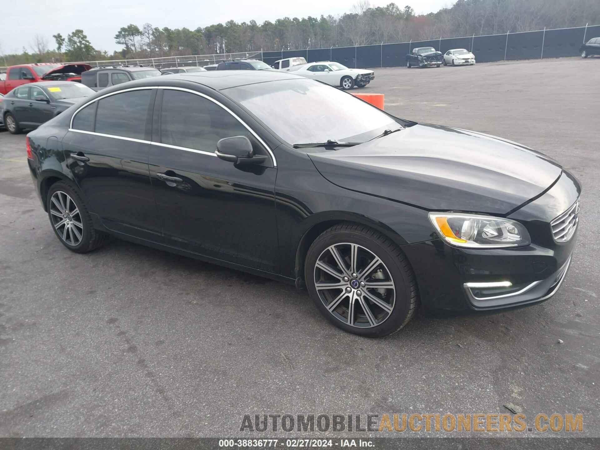 LYV402HK3HB127181 VOLVO S60 INSCRIPTION 2017