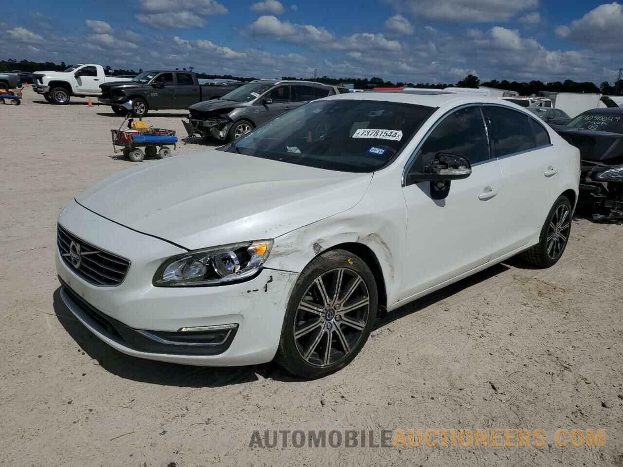 LYV402HK5HB127330 VOLVO S60 2017