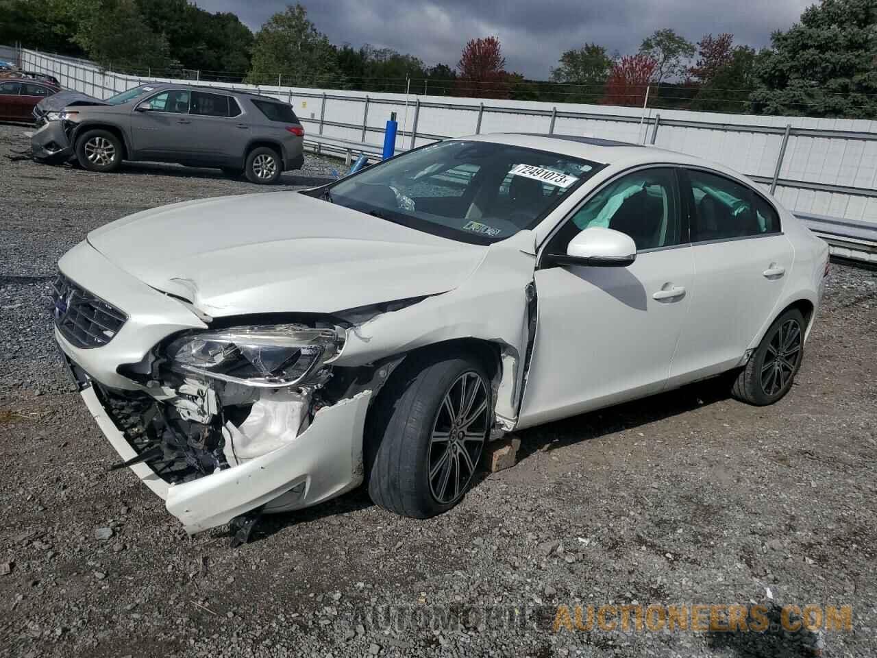 LYV402HK5HB146833 VOLVO S60 2017