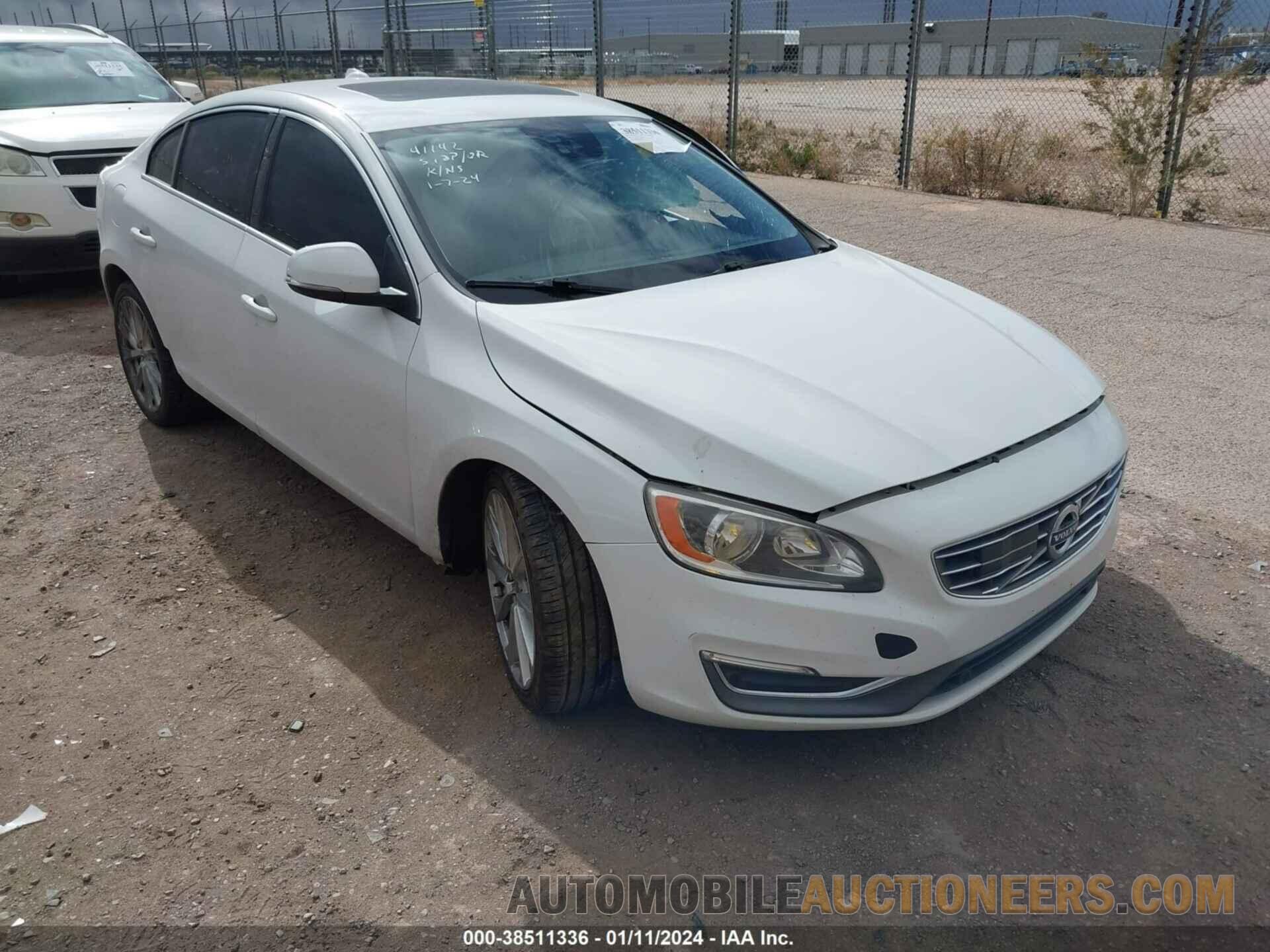 LYV402HK6HB147828 VOLVO S60 INSCRIPTION 2017