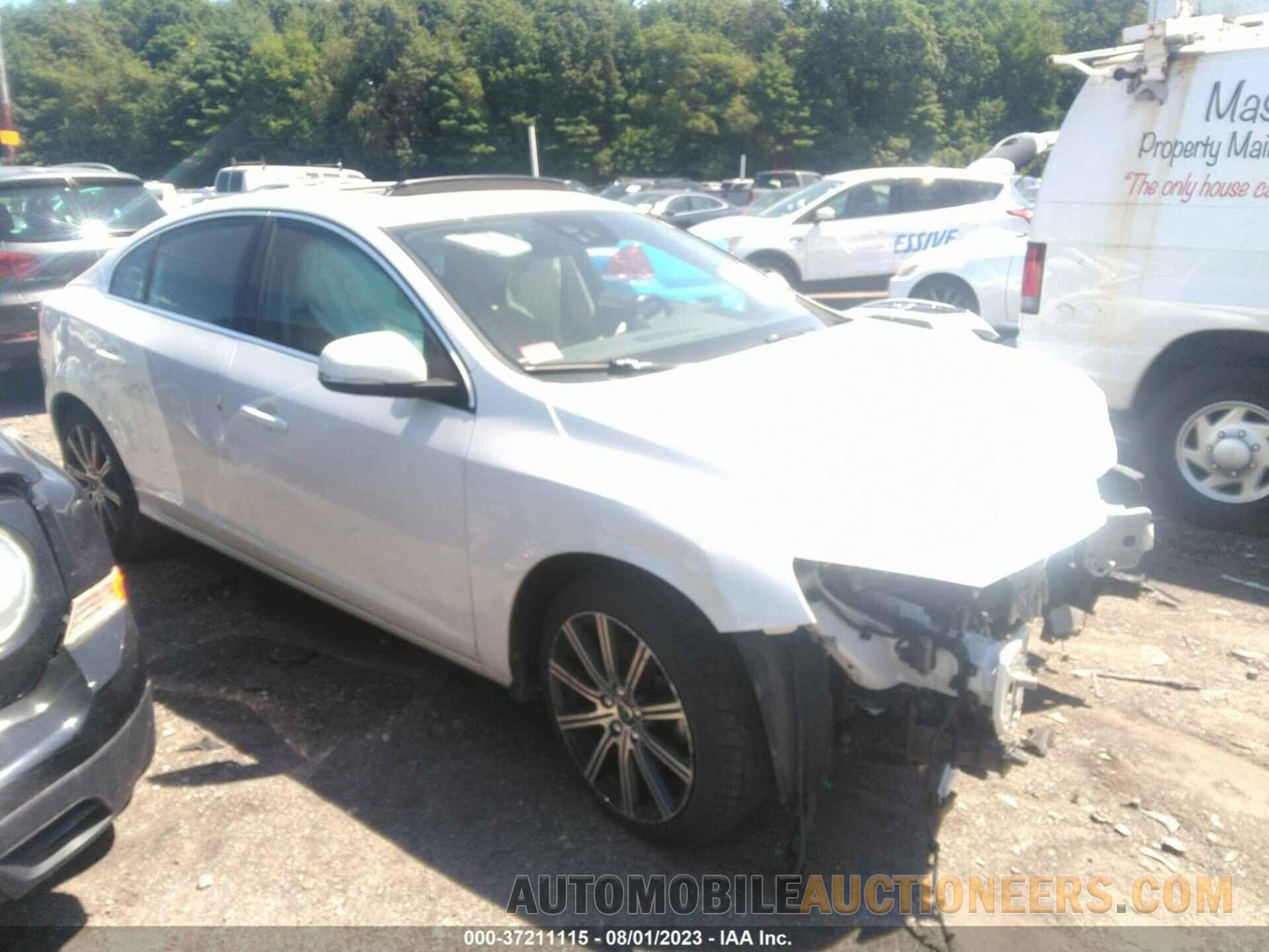 LYV402HM0JB170965 VOLVO S60 2018