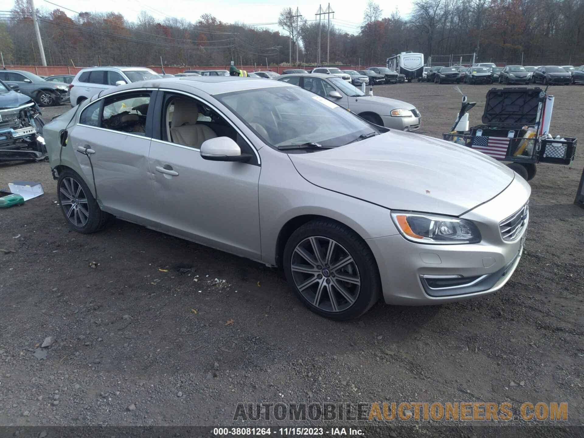 LYV402HM2HB142143 VOLVO S60 2017