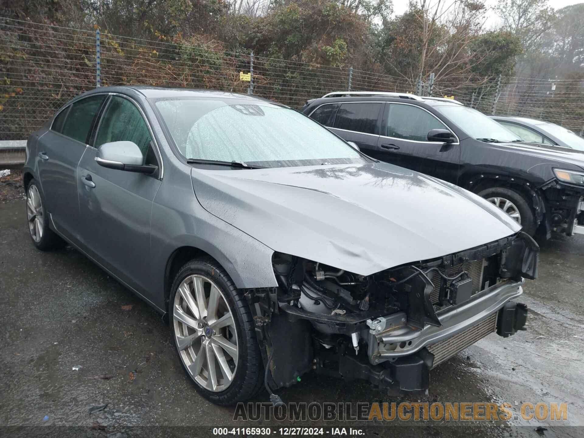 LYV402HM3HB127098 VOLVO S60 INSCRIPTION 2017