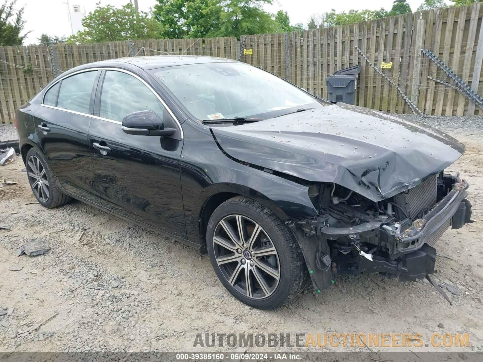 LYV402HM7HB195663 VOLVO S60 INSCRIPTION 2017