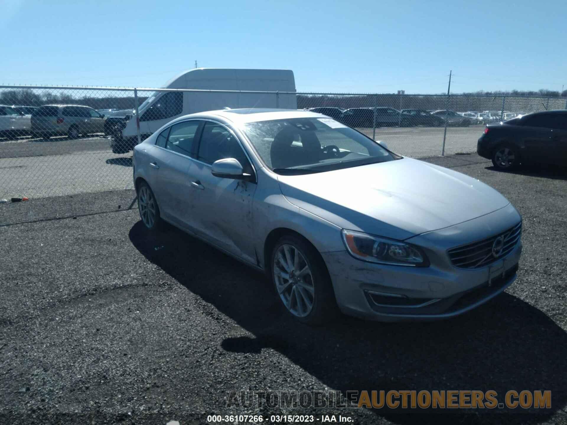 LYV402HM9HB147582 VOLVO S60 2017