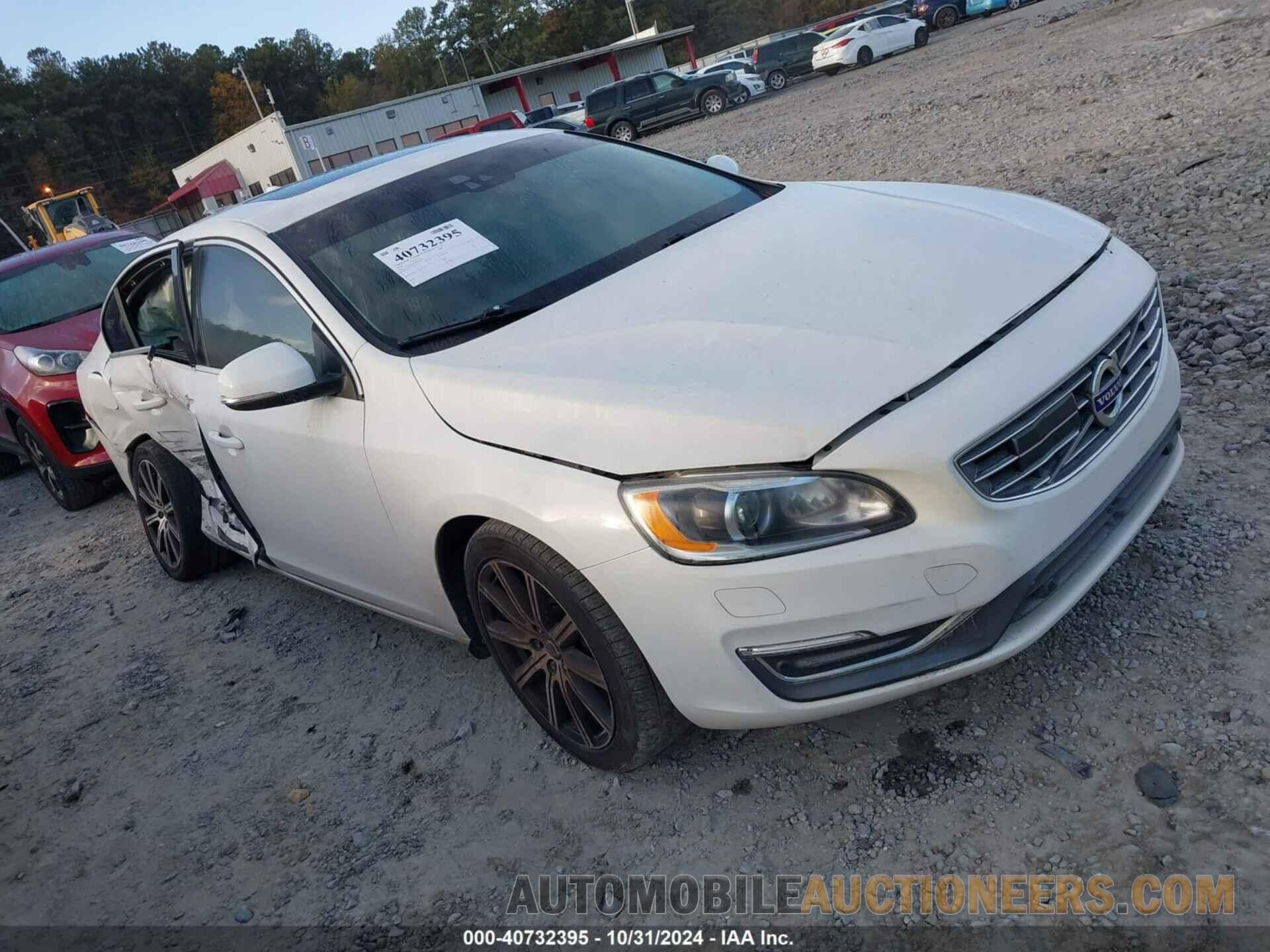 LYV402HM9JB156045 VOLVO S60 INSCRIPTION 2018