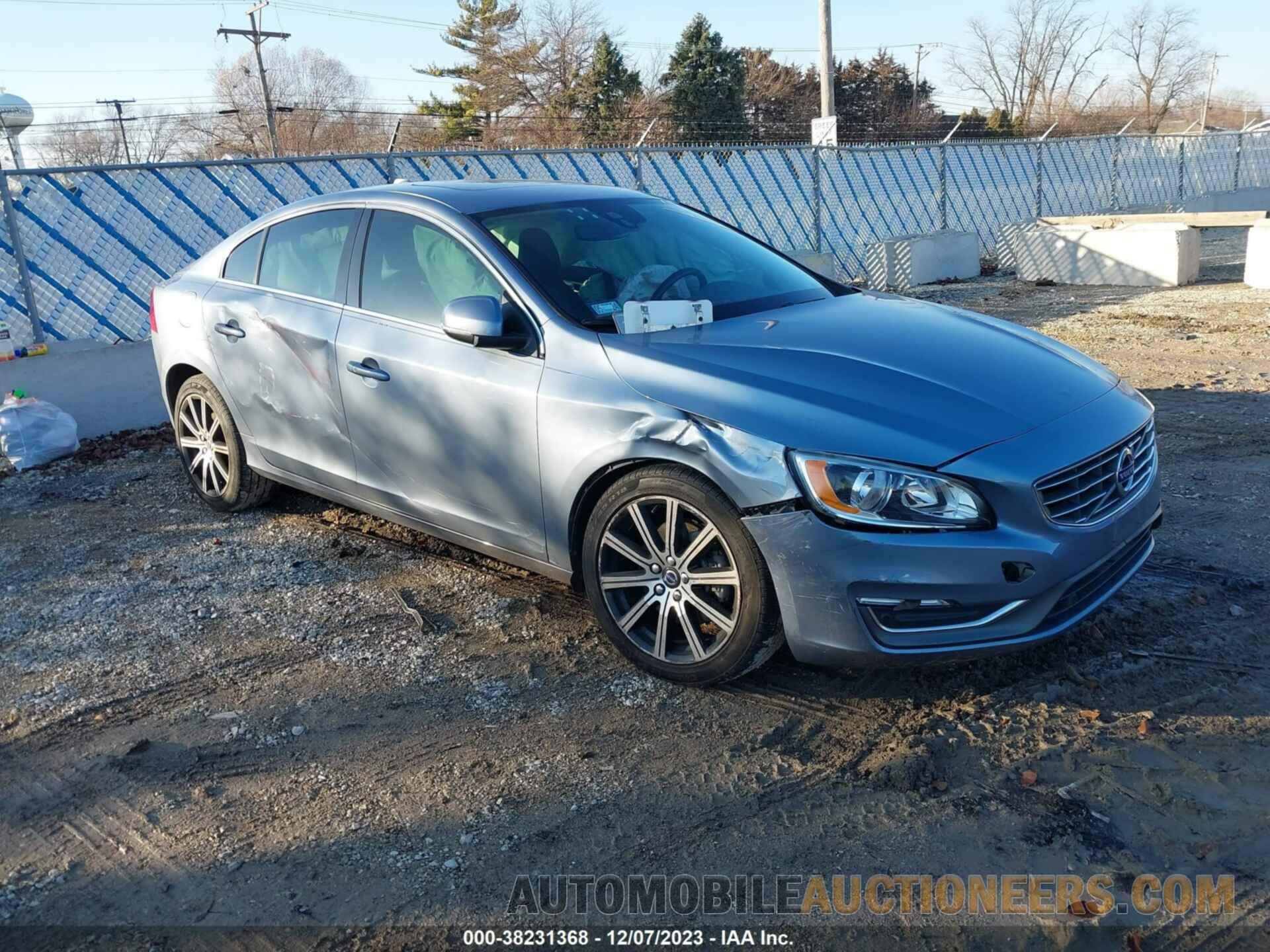 LYV402TK2HB137594 VOLVO S60 INSCRIPTION 2017