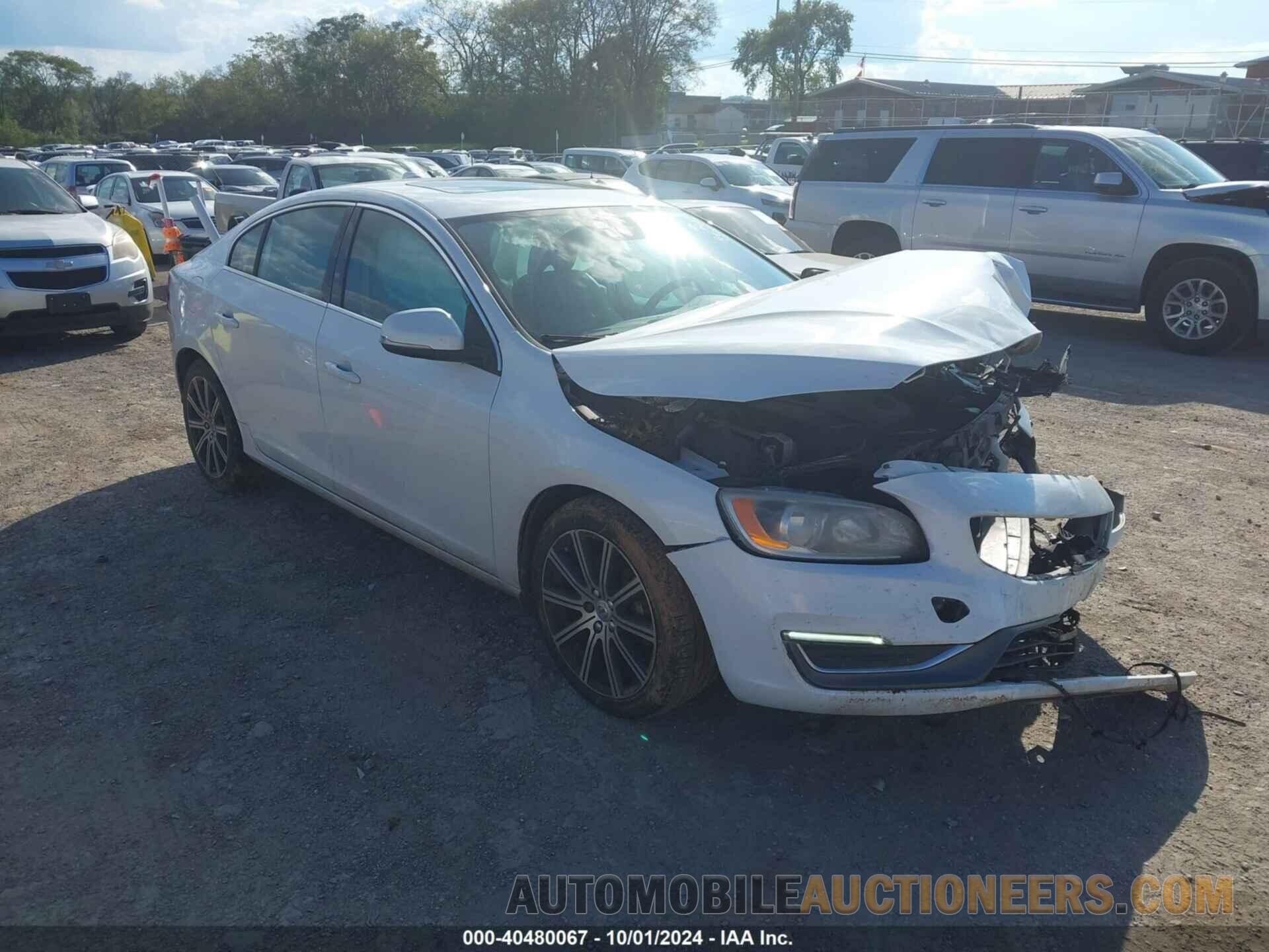 LYV402TK5HB126119 VOLVO S60 INSCRIPTION 2017